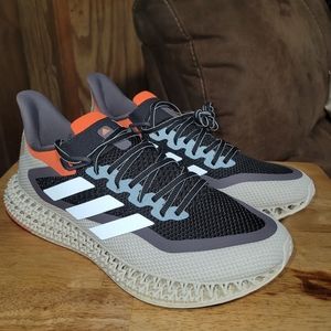 adidas 4DFWD 2 Carbon/Cloud White/Metallic 2022
